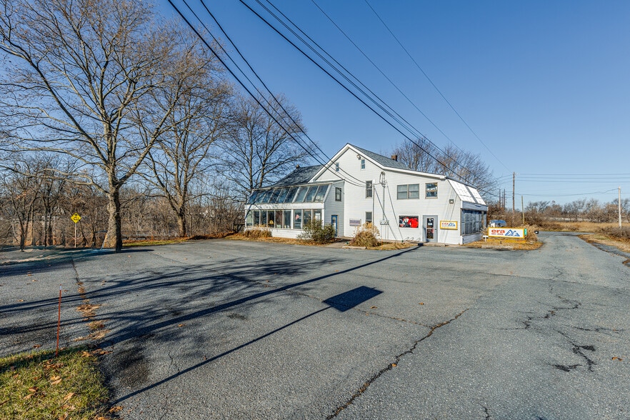 More Photos Of 830 Flory Mill Rd, Lancaster Light Manufacturing For Sale