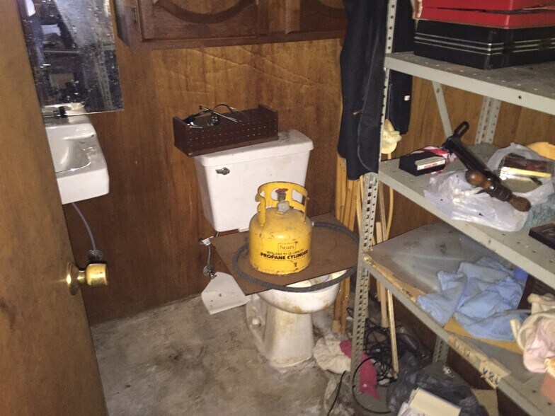 More Photos Of 3665 Lane Ave, Jacksonville Warehouse For Sale