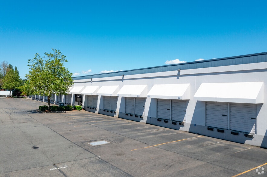 More Photos Of 20024 85th Ave S, Kent Warehouse For Lease