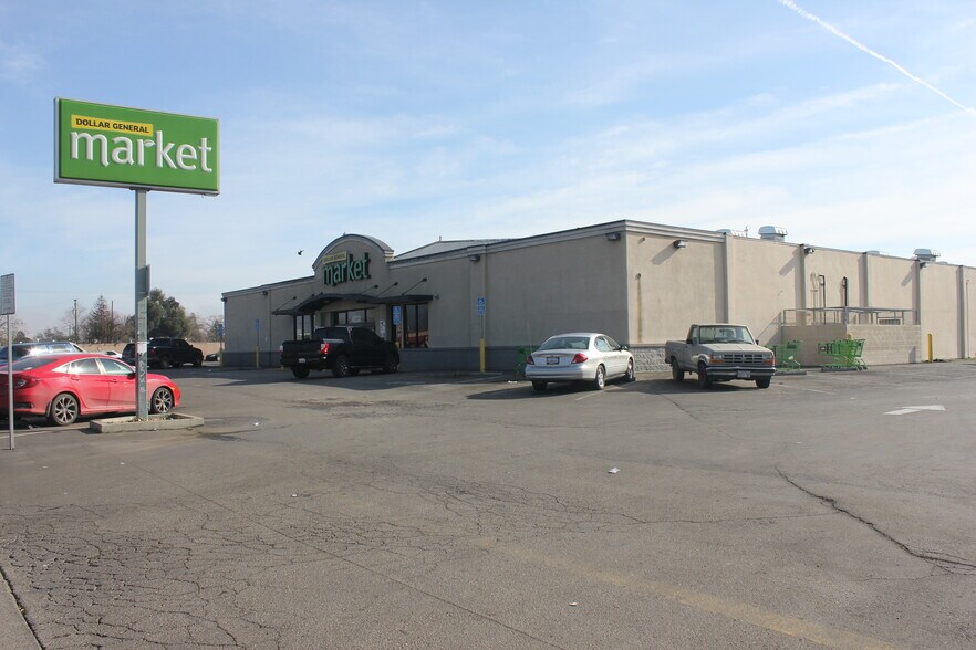 Primary Photo Of 4232 E Main St, Stockton Freestanding For Sale
