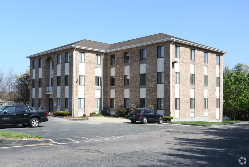 Primary Photo Of 221 Boston Post Rd E, Marlborough Office For Lease