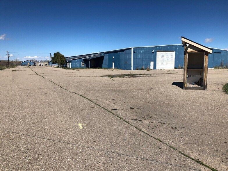 More Photos Of 301-301B Ray Sandoval St, Walsenburg Warehouse For Sale