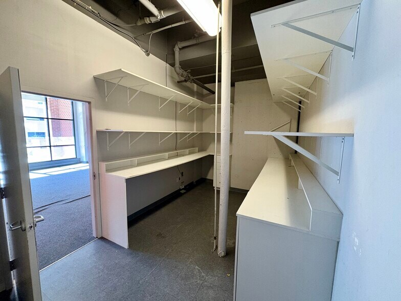 More Photos Of 601-619 Carnarvon St, New Westminster Storefront Retail Residential For Lease