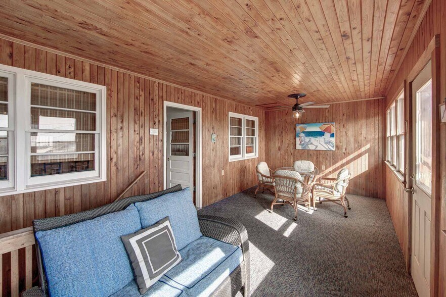 More Photos Of 9023 Gerhard st, Nags Head Apartments For Sale