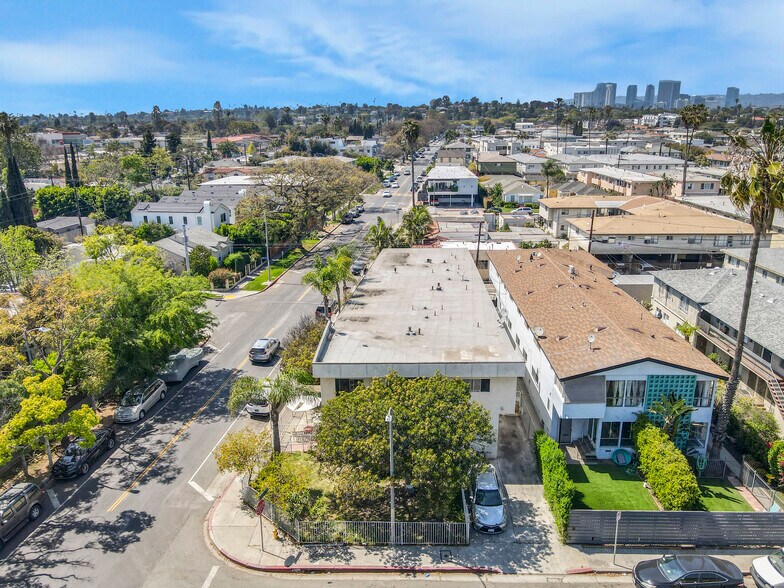 More Photos Of 2055 S Corning St, Los Angeles Apartments For Sale
