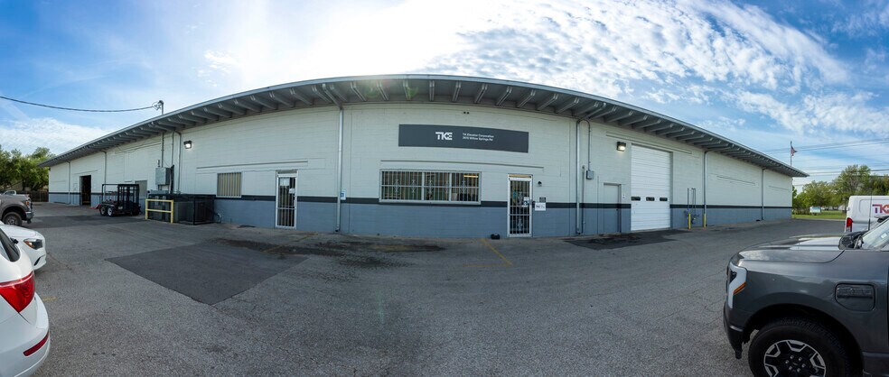 More Photos Of 3615 Willow Springs Rd, Austin Warehouse For Lease