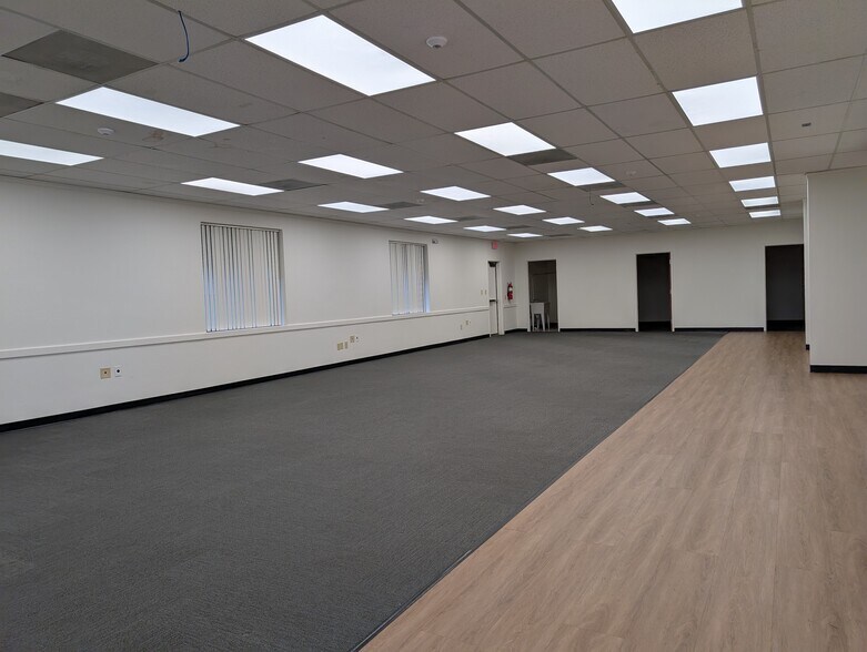 More Photos Of 3102 NW Atlanta Ave, Lawton Medical For Sale