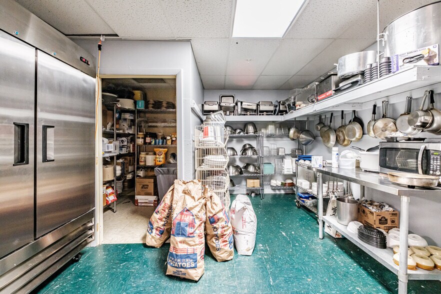 More Photos Of 184 Route 108, Rumford Freestanding For Sale