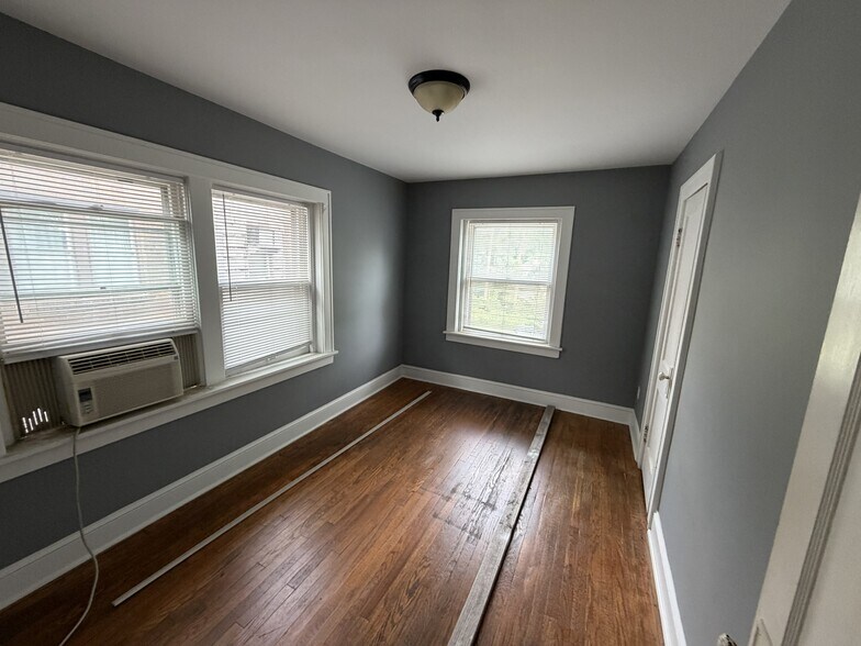 More Photos Of 2734 Charlotte St, Kansas City Apartments For Sale