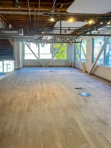 More Photos Of 370 4th St, San Francisco Office For Lease