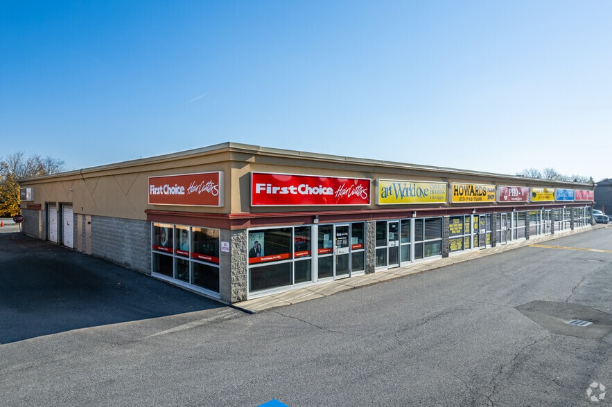 More Photos Of 2177-2189 Ogilvie Rd, Ottawa Freestanding For Lease