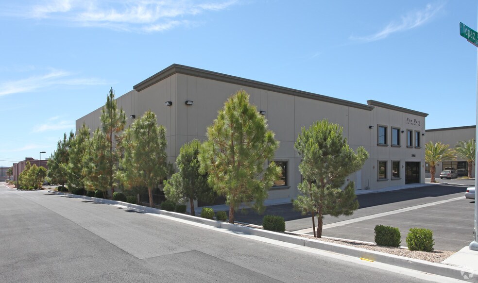 More Photos Of 5960 Topaz St, Las Vegas Light Distribution For Sale