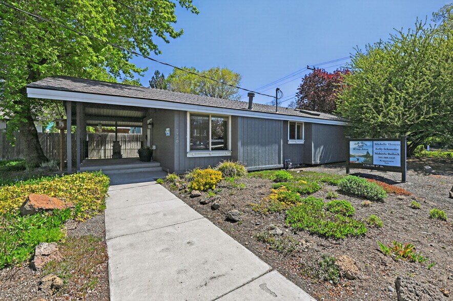 More Photos Of 1720 NE 4th St, Bend Office For Sale