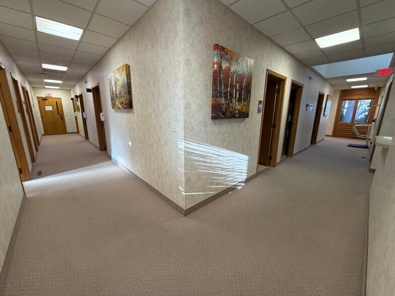 More Photos Of 620 N Alpha St, Grand Island Office For Sale
