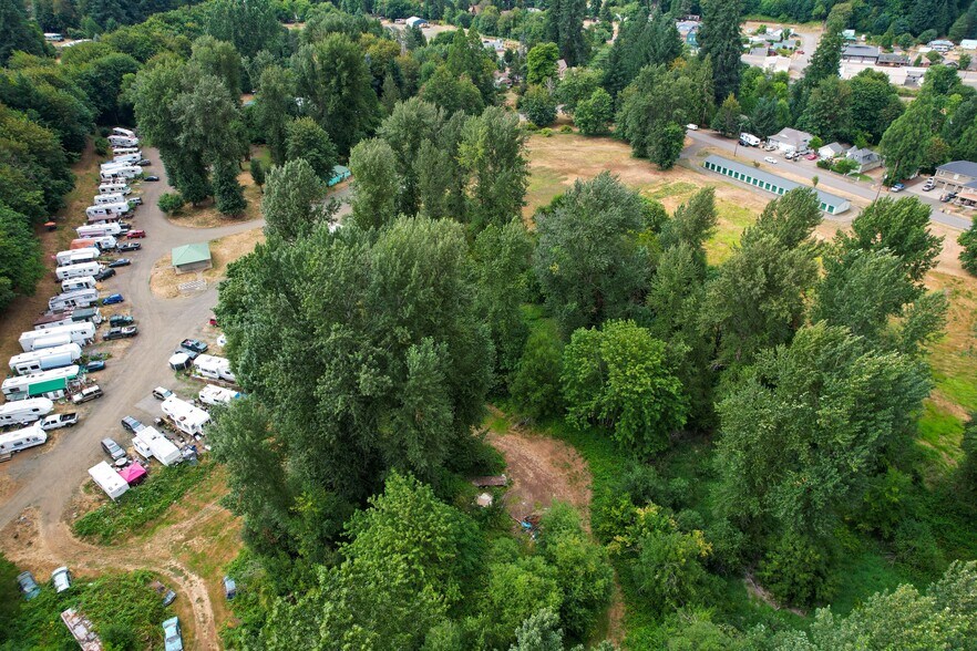 More Photos Of 283 S Main St, Falls City Industrial For Sale