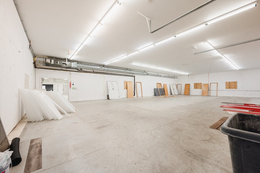 More Photos Of 373 280th St, Osceola Industrial For Lease