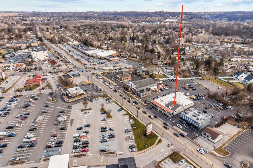 More Photos Of 113-115 W Ridge Pike, Conshohocken Storefront For Lease