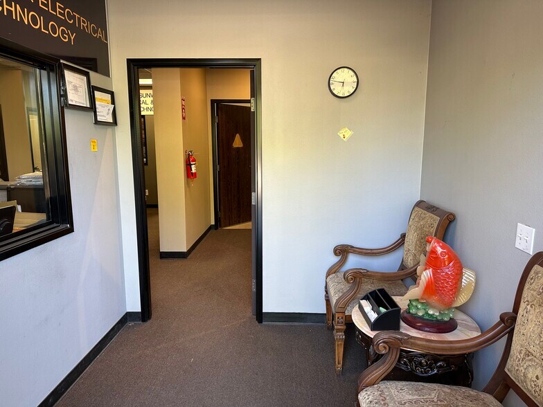 More Photos Of 909 S Cucamonga Ave, Ontario Warehouse For Sale