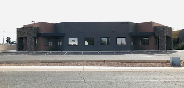 More Photos Of 5000 E Mediterranean Dr, Sierra Vista Office For Lease