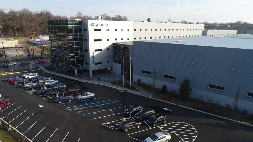 Primary Photo Of 1000 N Cameron St, Harrisburg Flex For Lease