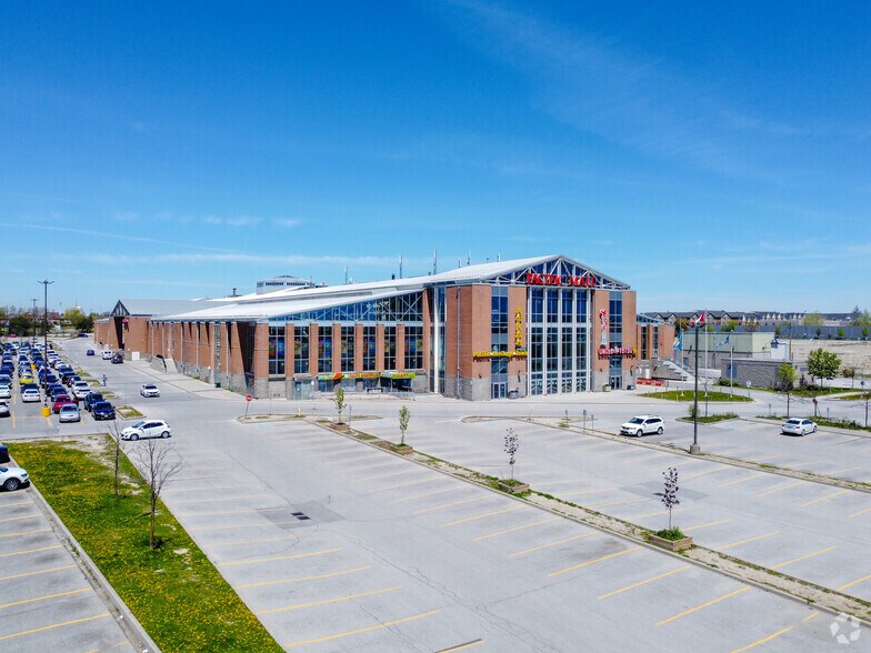 More Photos Of 4300-4390 Steeles Ave, Markham Unknown For Lease