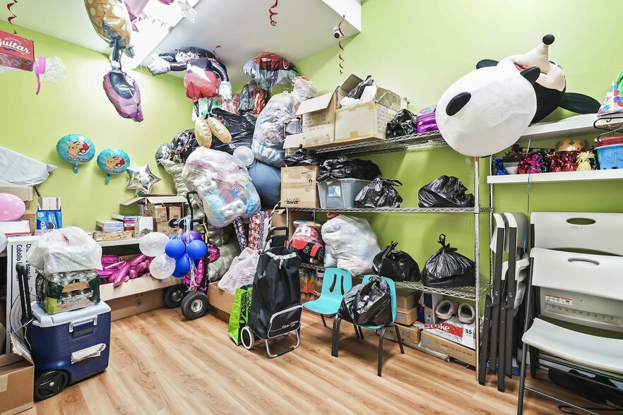 More Photos Of 3538 Junction Blvd, Corona Apartments For Sale