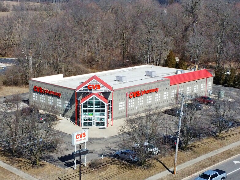 More Photos Of 1001 E Main St, Dayton Drugstore For Sale