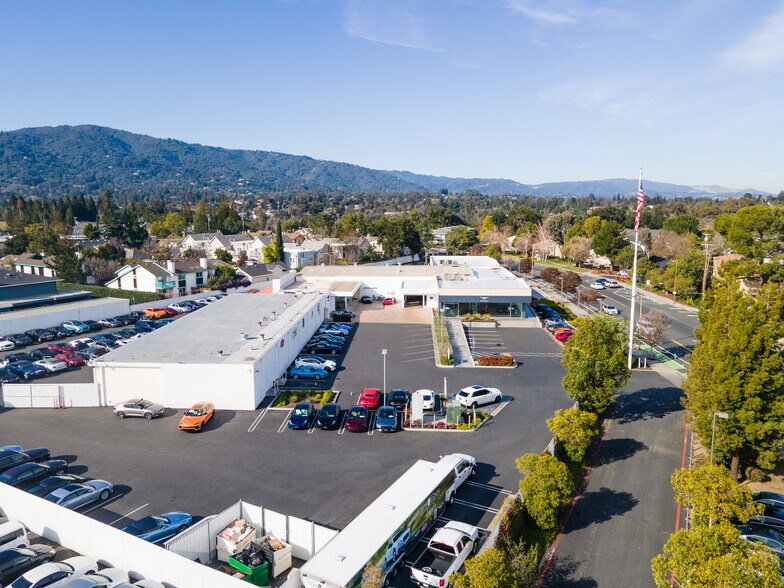 More Photos Of , Los Gatos General Retail For Sale