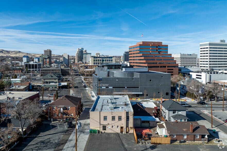 More Photos Of 218-222 California Ave, Reno Office For Sale