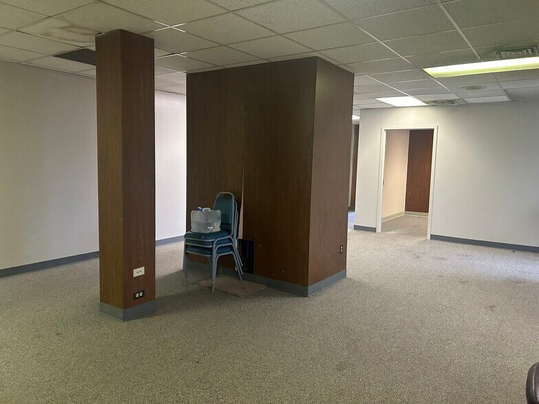 More Photos Of 1915-1919 E Colfax Ave, Denver Office For Sale