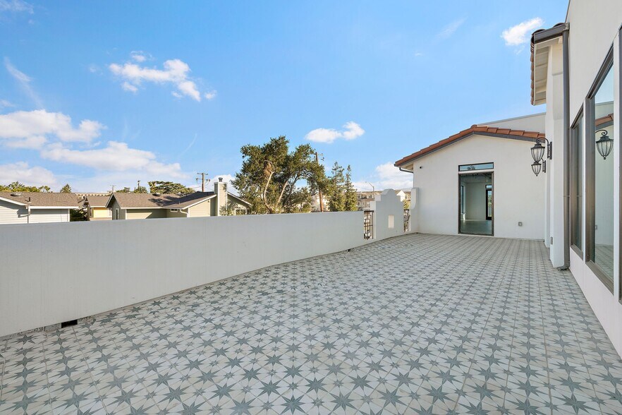 More Photos Of 2220 Winchester Blvd, Campbell Storefront Retail Office For Sale