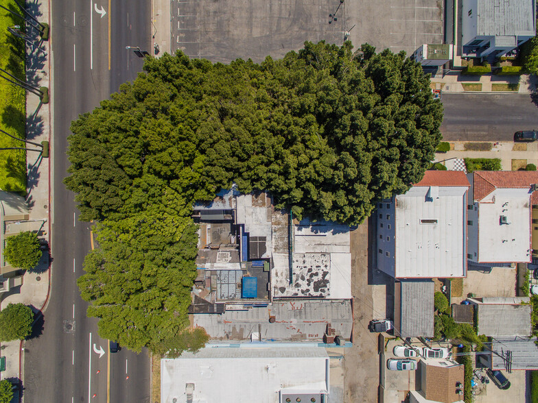 Primary Photo Of 5426-5434 Melrose Ave, Los Angeles Flex For Sale