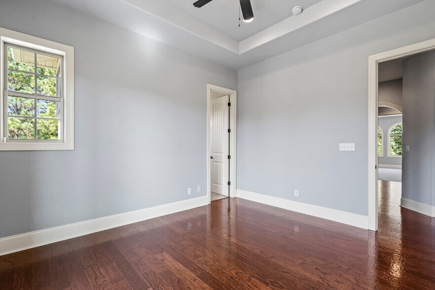More Photos Of 220 Fincher Rd, Pauline Lodge Meeting Hall For Sale