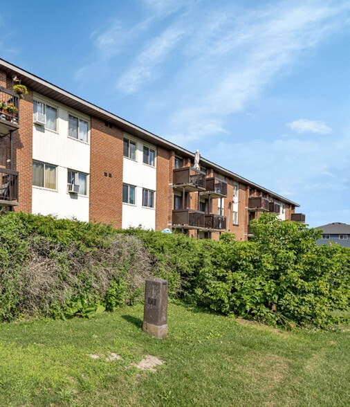 More Photos Of 1 Robert St, Arnprior Apartments For Sale