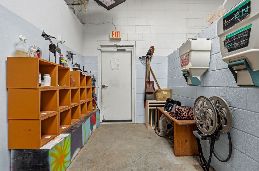 More Photos Of 10050 Mccombs St, El Paso Medical For Sale