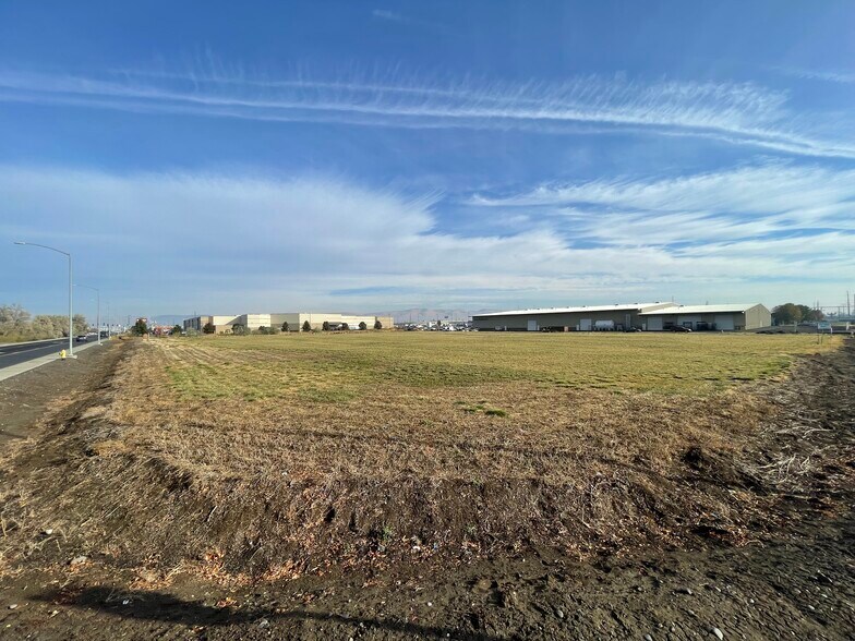 More Photos Of KNA Sutherland Drive, Union Gap Land For Sale