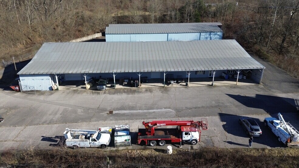More Photos Of 10578 River Rd, Wellsburg Warehouse For Lease