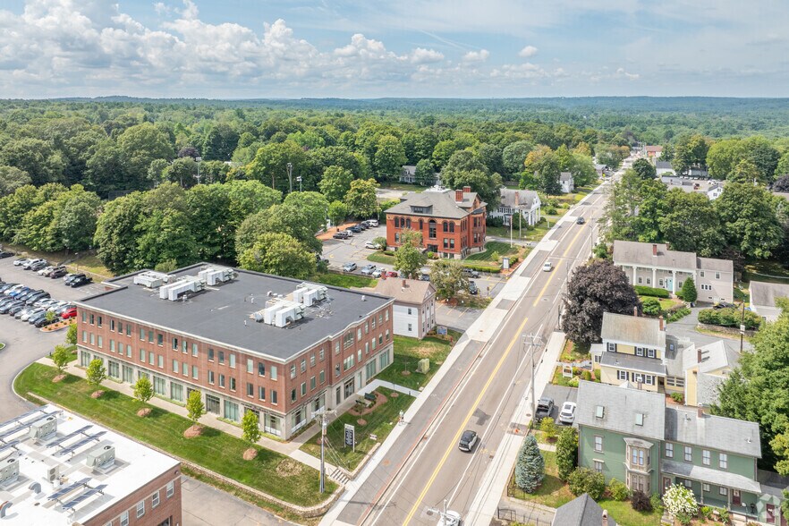 More Photos Of 77 Main St, Hopkinton Medical For Lease