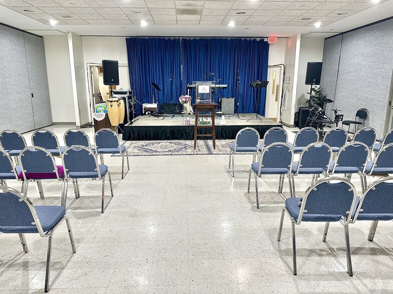 More Photos Of 9915 Apple Ridge Rd, Gaithersburg Religious Facility For Sale