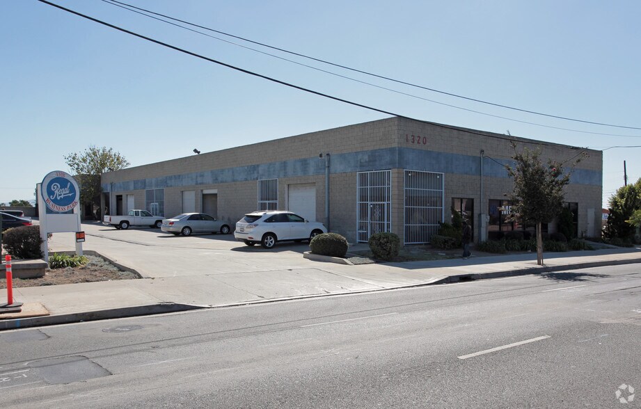 Primary Photo Of 1320 W El Segundo Blvd, Gardena Warehouse For Lease