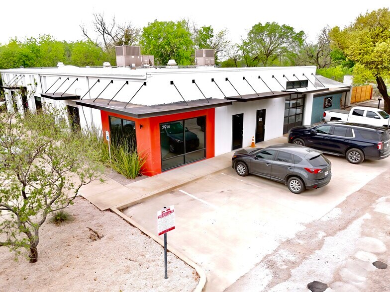 More Photos Of 1813 W Bowie St, Fort Worth Unknown For Lease