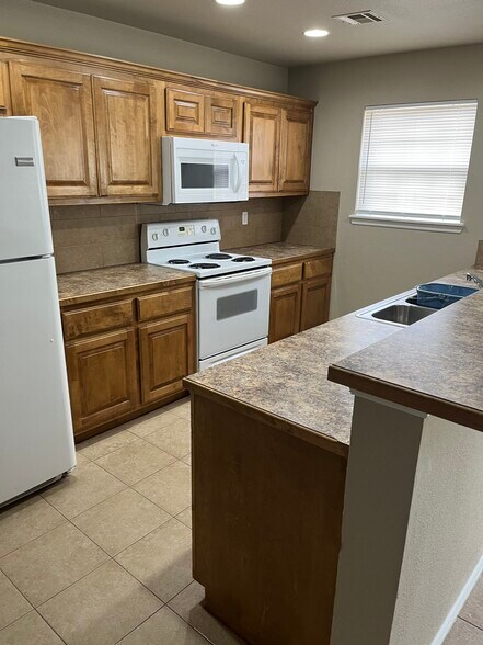 More Photos Of 2990 Spring St, Catoosa Specialty For Sale