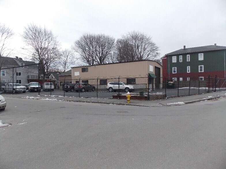 More Photos Of 12 Washburn St, Worcester Warehouse For Sale