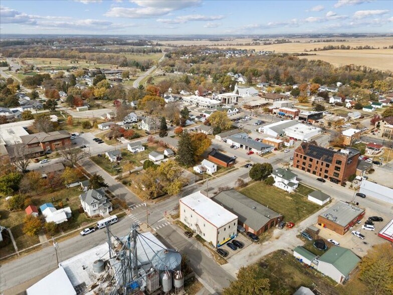 More Photos Of 230 S Dubuque St, Solon Multifamily For Sale