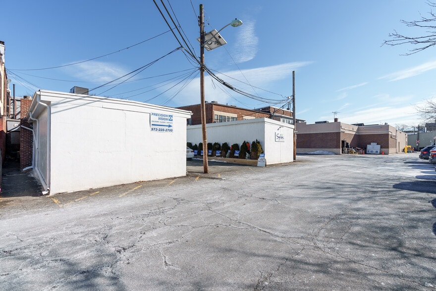 More Photos Of 380-384 Bloomfield Ave, Caldwell Storefront For Sale