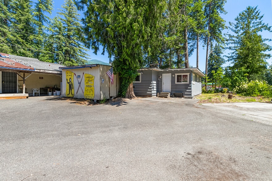 More Photos Of 7461 MT Baker Hwy, Deming Restaurant For Sale
