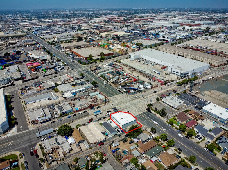 More Photos Of 15300 S Avalon Blvd, Gardena Freestanding For Lease