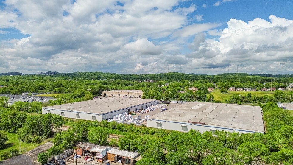 More Photos Of 225 Nesbitt Ln, Madison Unknown For Lease