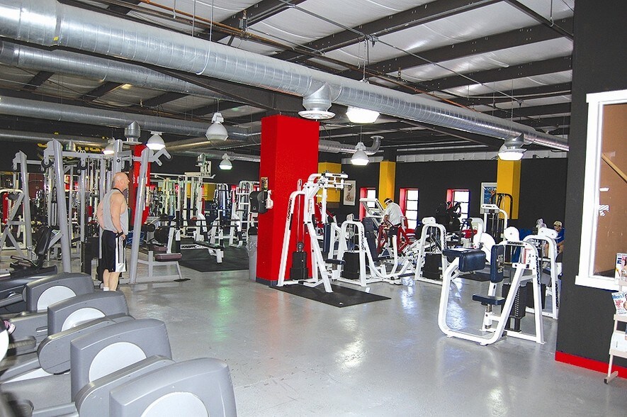 More Photos Of 8 John Walsh Blvd, Peekskill Office For Lease