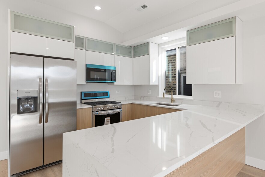 More Photos Of 2632 W 21st St, Chicago Multifamily For Sale